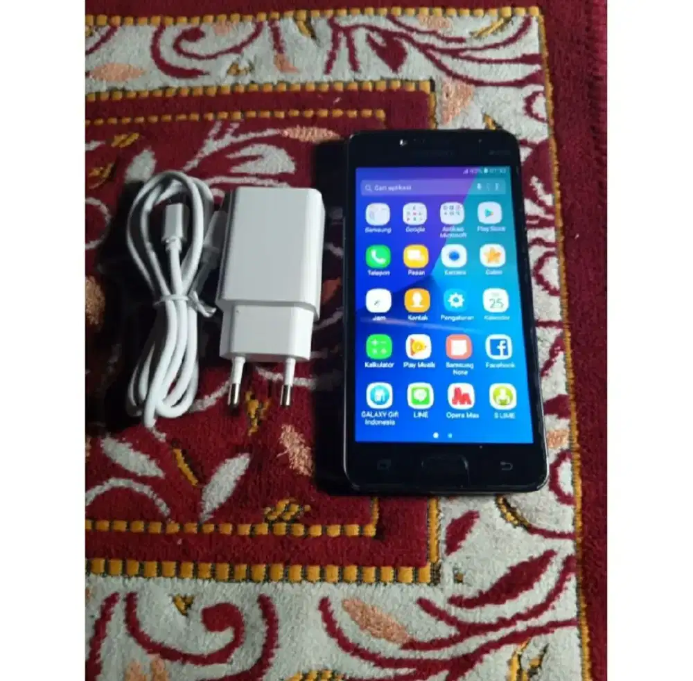 Samsung j2 ram 2/16 normal siap pakai