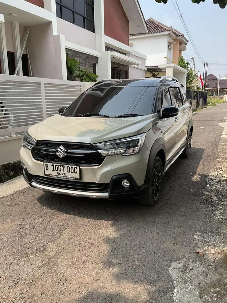 SUZUKI XL 7 ALPHA HYBRID 2025