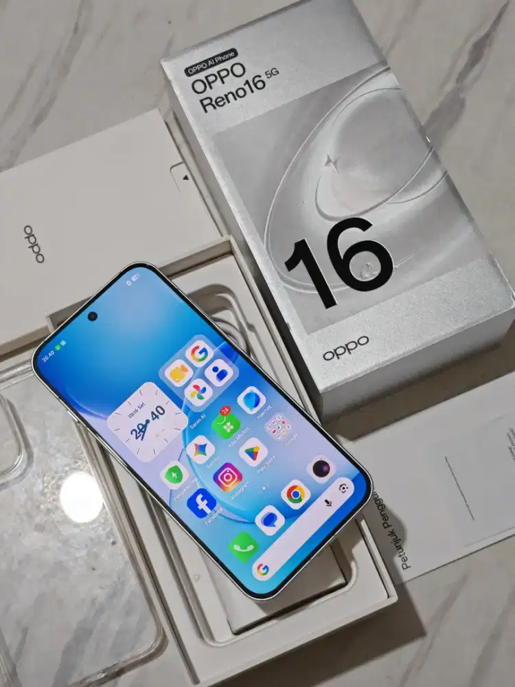 Oppo Reno 16 5G 8/256 Mulus Fullset Ori Garansi Resmi Aktif