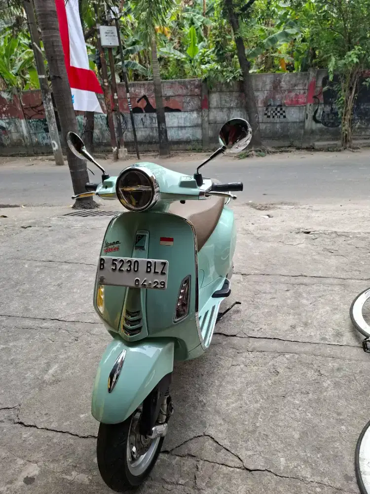 Vespa primavera