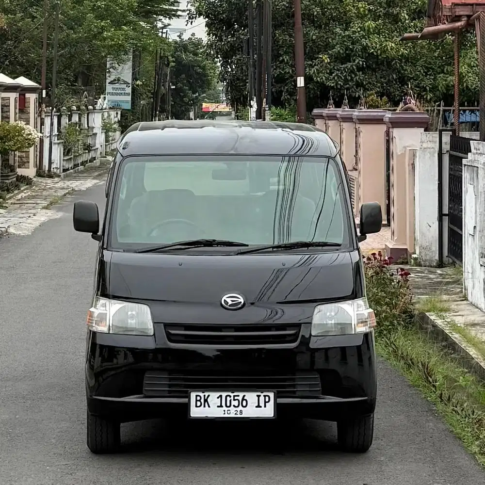 Daihatsu Gran Max Minibus 1.3 AC 2013