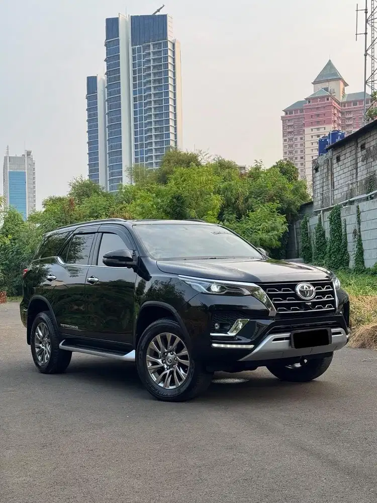 (Km 44.000) Toyota Fortuner Tetadrive 4x4 2021 FULL ORIGINAL LOW KM