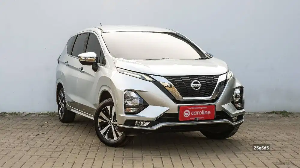 NISSAN LIVINA VL 1.5 AT 2019 Silver
