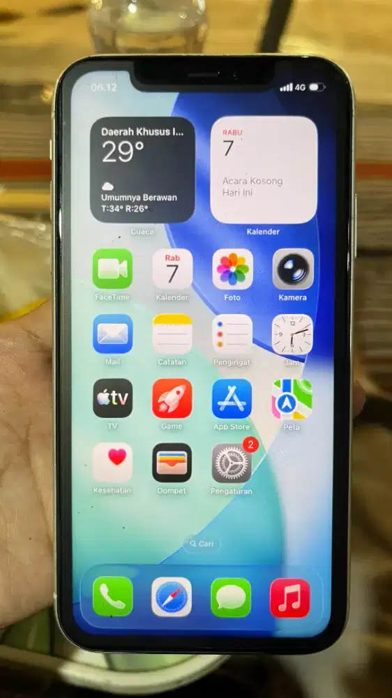 iPhone 11 (128 GB)