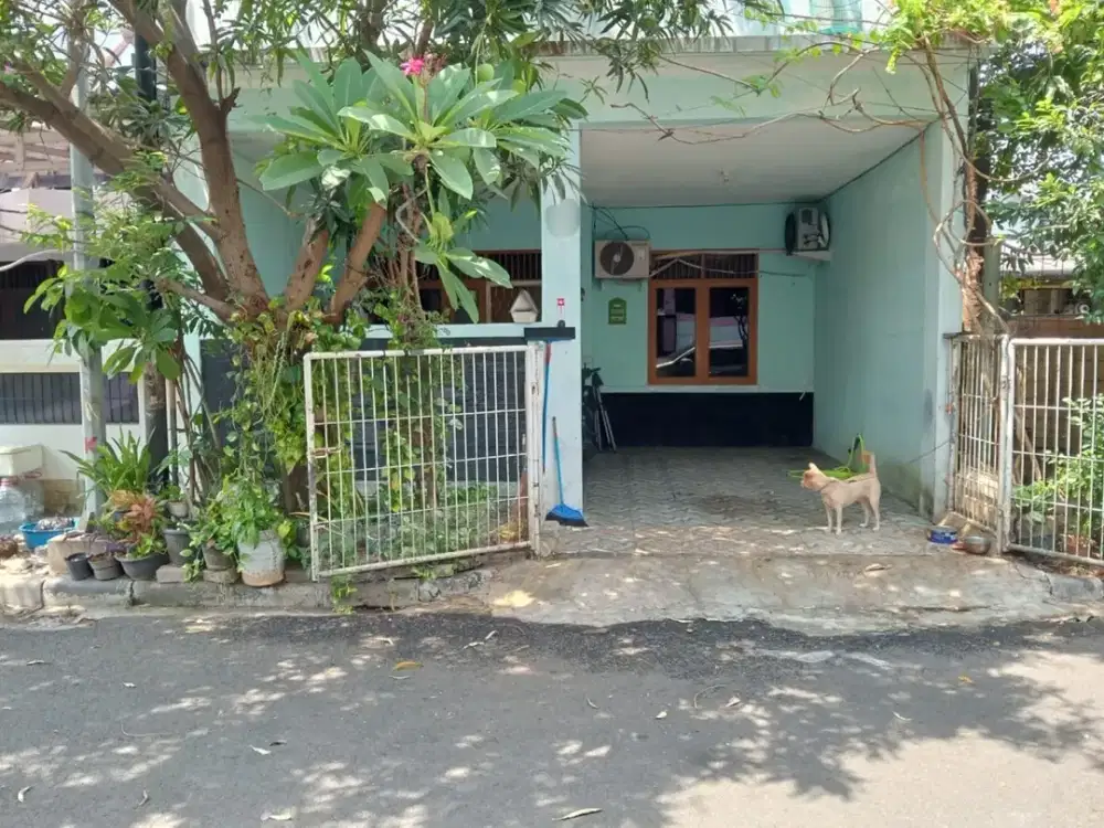 Rumah 1,5 Lantai di Menteng Metropolitan Cakung, LT 90 m², LB ±130 m², 4+1 KT, SHM, 1,4 M Nego