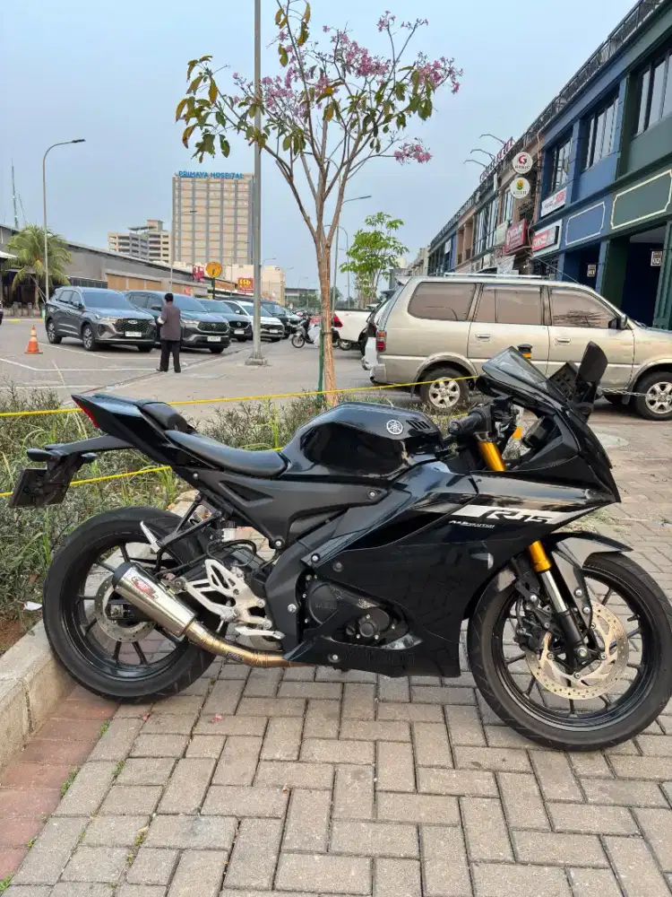 Yamaha R15V4 2024