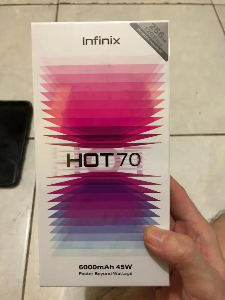 Infinix Hot 70 6/256 Baru