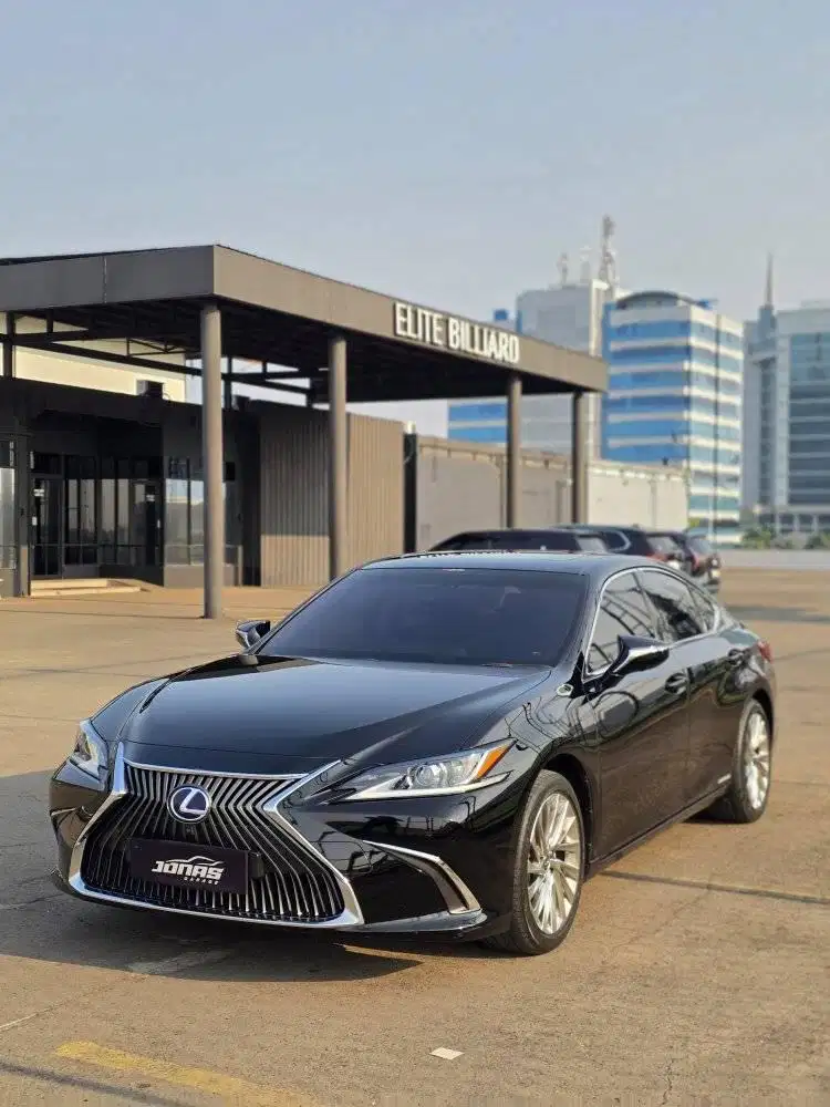 ANTIK Lexus ES300H 2020 Hybrid