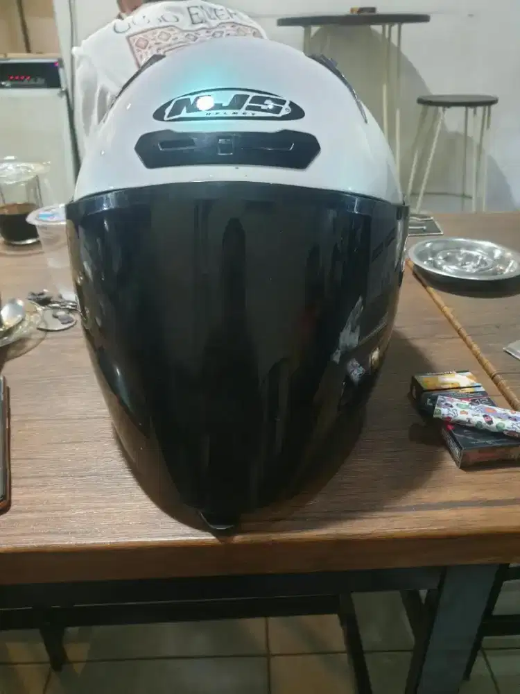 Helm NJS Kronoz like new