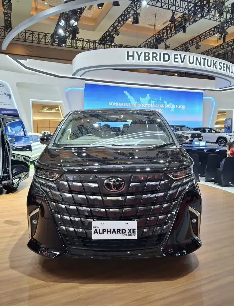 TOYOTA ALPHARD 2.5 XE HYBRID CVT 2026