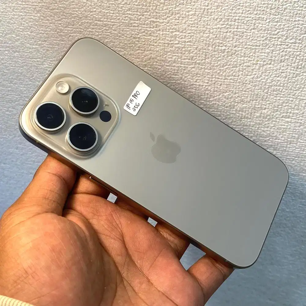 iPhone 15 Pro 256GB iBox