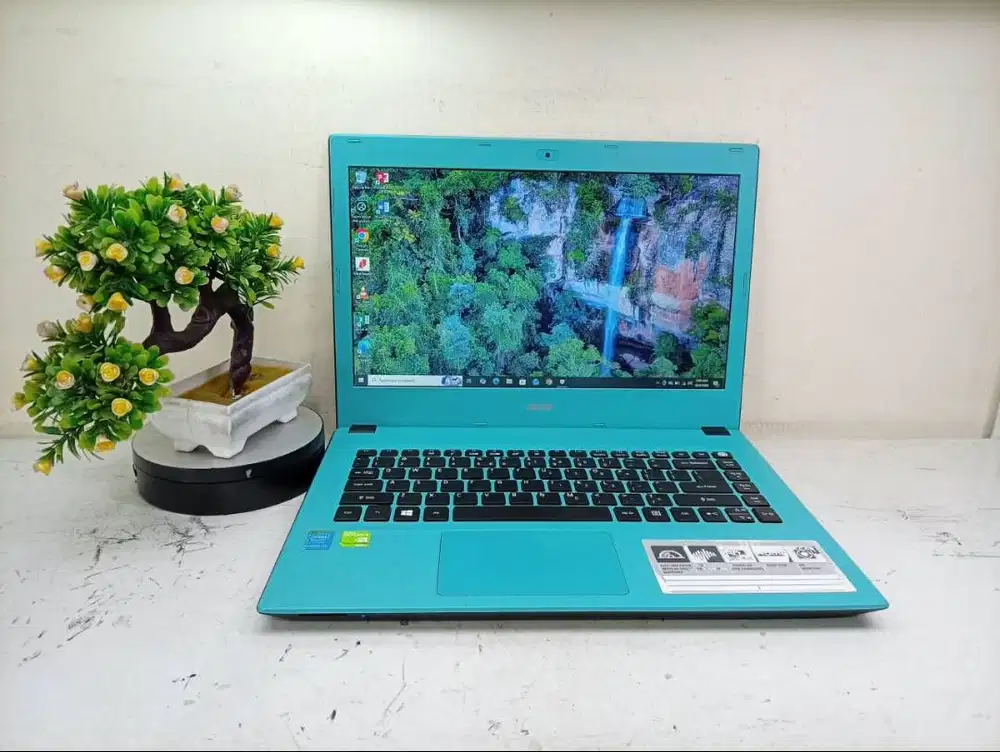 JUAL Laptop Grafis Acer E5-473G i5-5200U/8gb/ssd 120gb+500gb/Nvidia