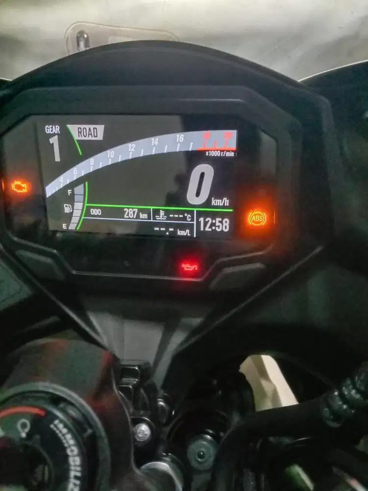 Di jual Kawasaki Ninja ZX-25R ABS SE