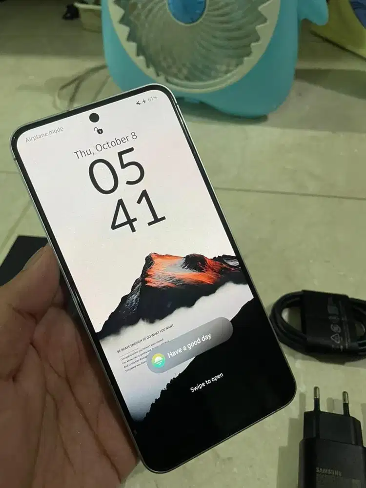 Samsung S24 FE 8/256