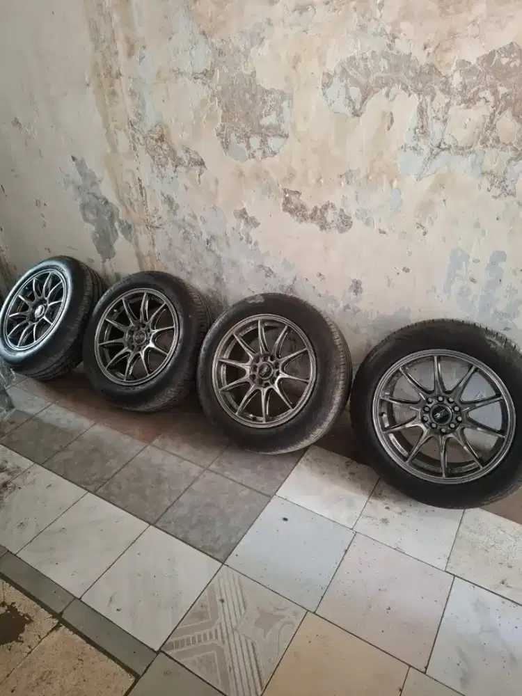 Velg dan Ban Ring 16