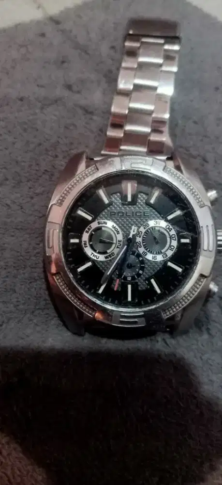 Jam tangan Police Original Chronograph .