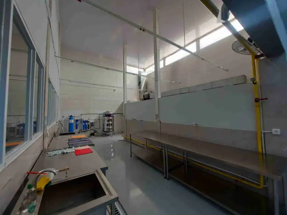 DAPUR MBG SPPG BONUS RUMAH 3 LANTAI CIPINANG 12M NEGO