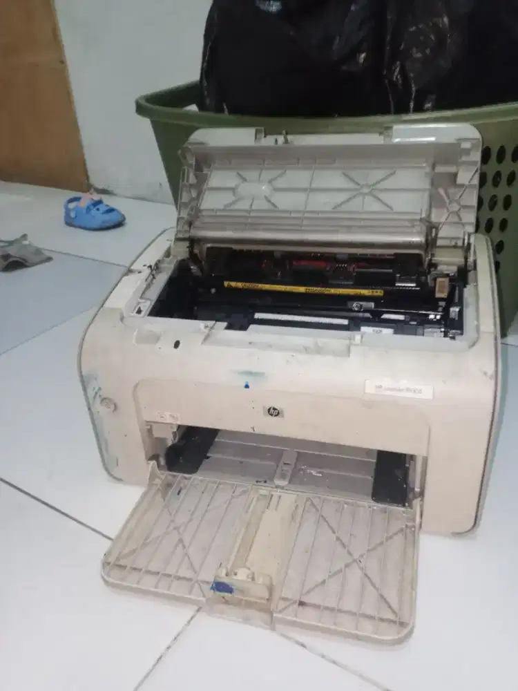 Printer lasertjet hp p1005