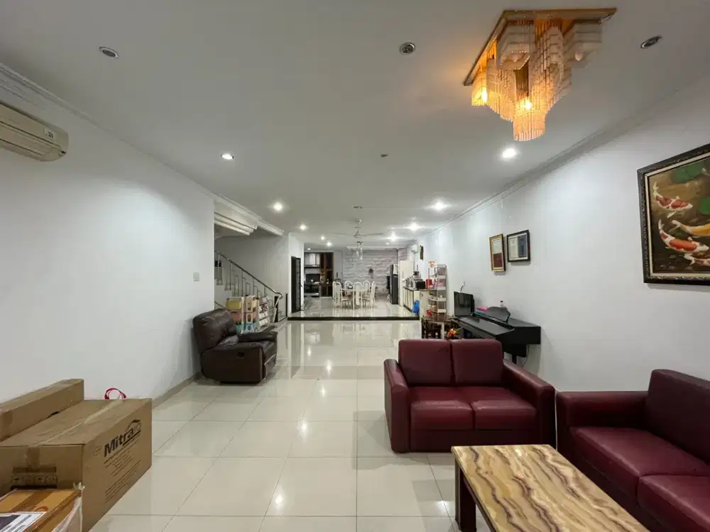 Villa Komplek Jati Mas ( Perintis )