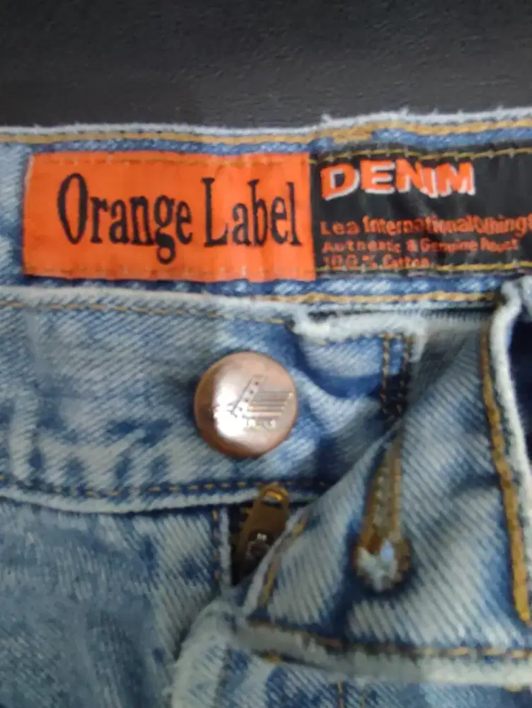 Celana jeans LEA Original ( spesial edition )