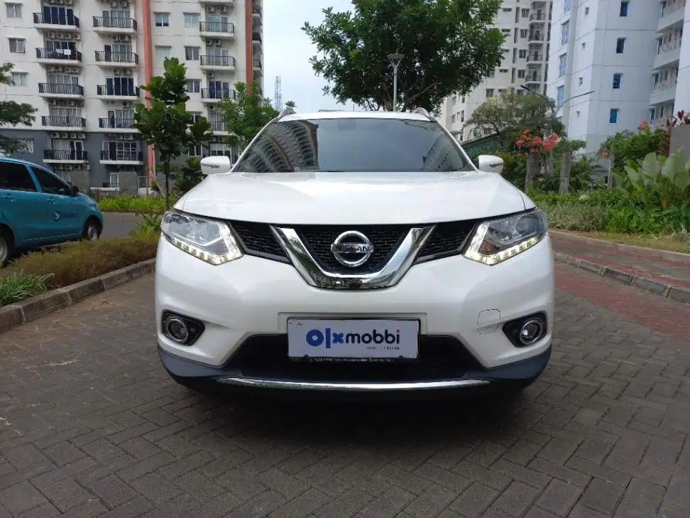 DP MURAH Nissan X-Trail 2.0 Bensin-AT 2017 Putih CAGMD
