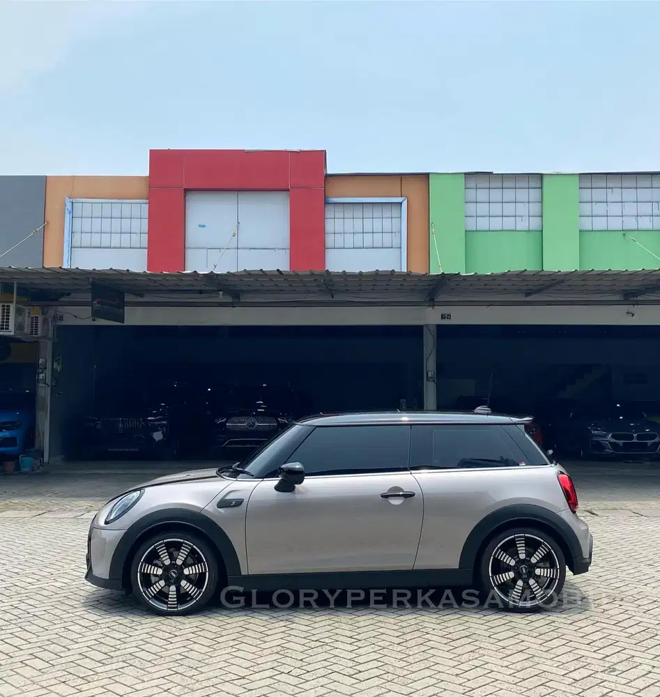 Mini Cooper 2.0 S 2024/ 2025 KM 4rb ANTIK