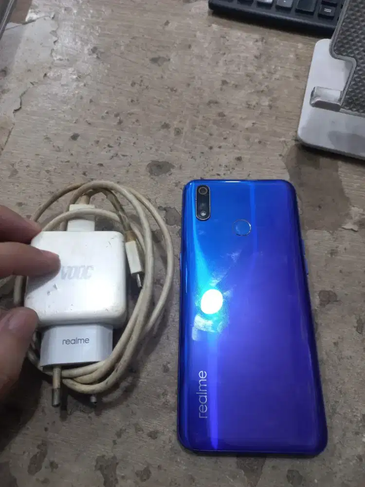 Realme 3 pro 4/64
