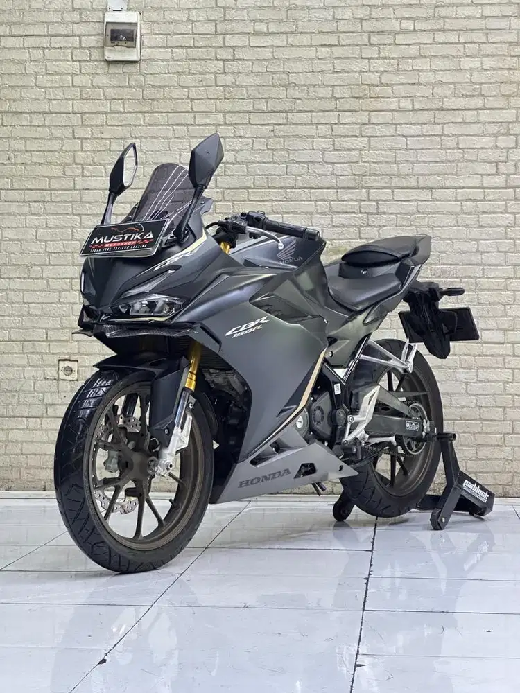 Honda CBR 150R 2023. Livery favorit