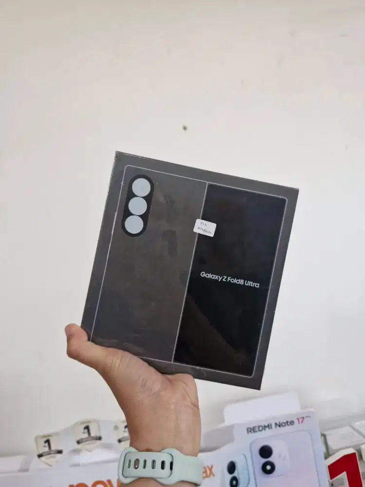 Galaxy Z Fold 8 Ultra 5G New Segel Resmi