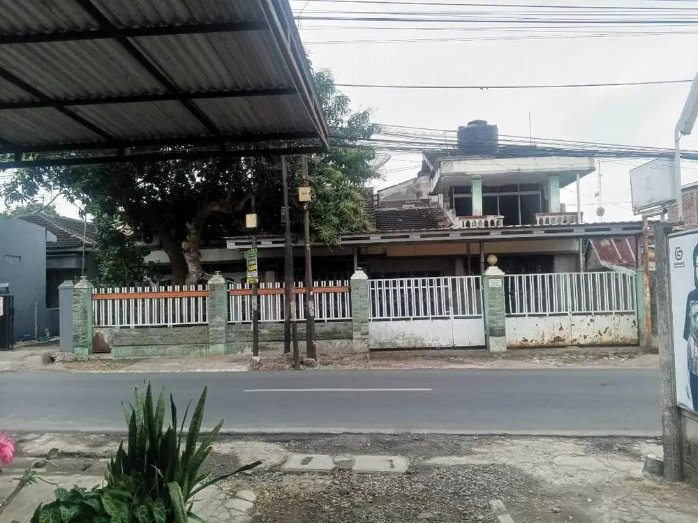 BISA NEGO..,Dijual Rumah Induk dan Indekos dekat wilayah Unsoed.