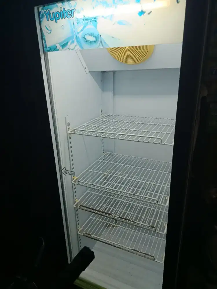 Kulkas Pendingin minuman