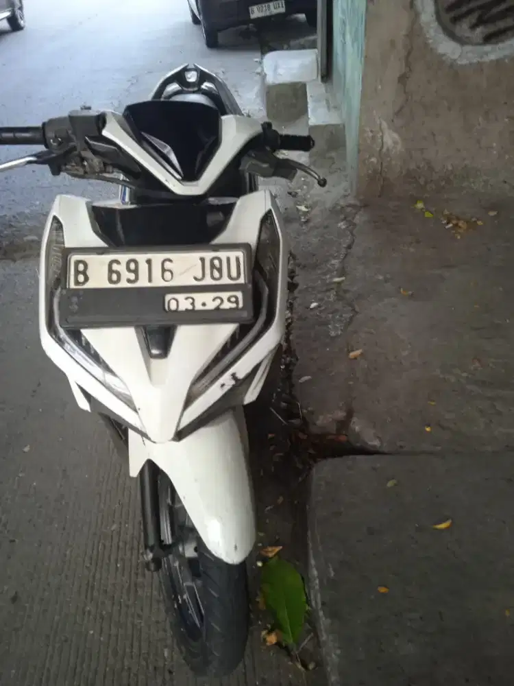 Di jual motor Honda Vario