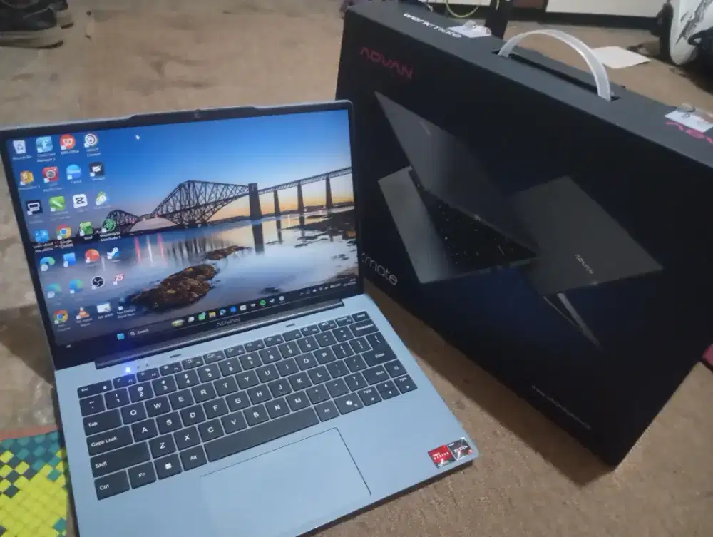 Laptop Advan workmate ryzen 5 3500U