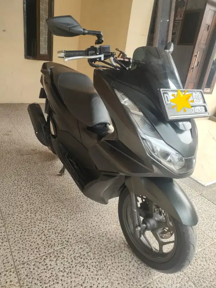 Dijual Honda PCX 160 CBS 2022 HITAM