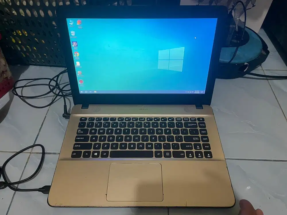 Laptop Asus x441uv nvidia 920mx vram 2gb Ram 4gb ddr4
