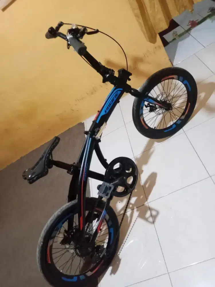 Dijual sepeda lipat merk Pacifik
