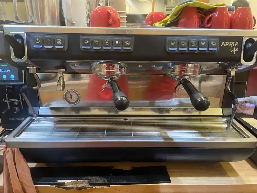 Mesin Kopi / Coffee machine simonelli 2 group appia life