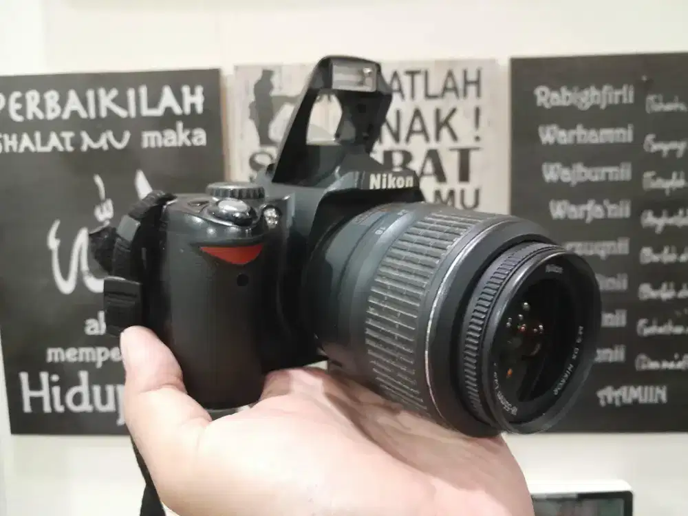 Kamera dslr Nikon D40
