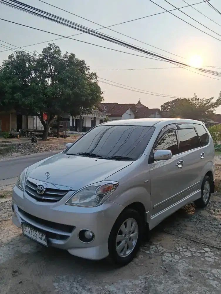 AVANZA S1,5 A/T 2009