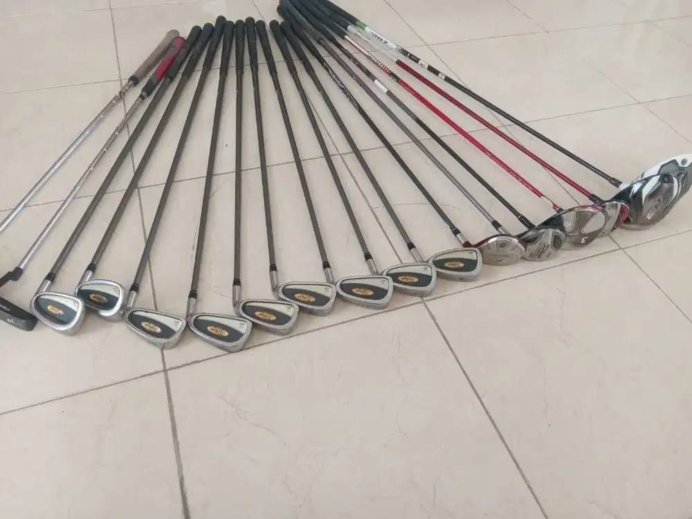 DIJUAL STICK GOLF SET (17 BATANG) LIKE NEW