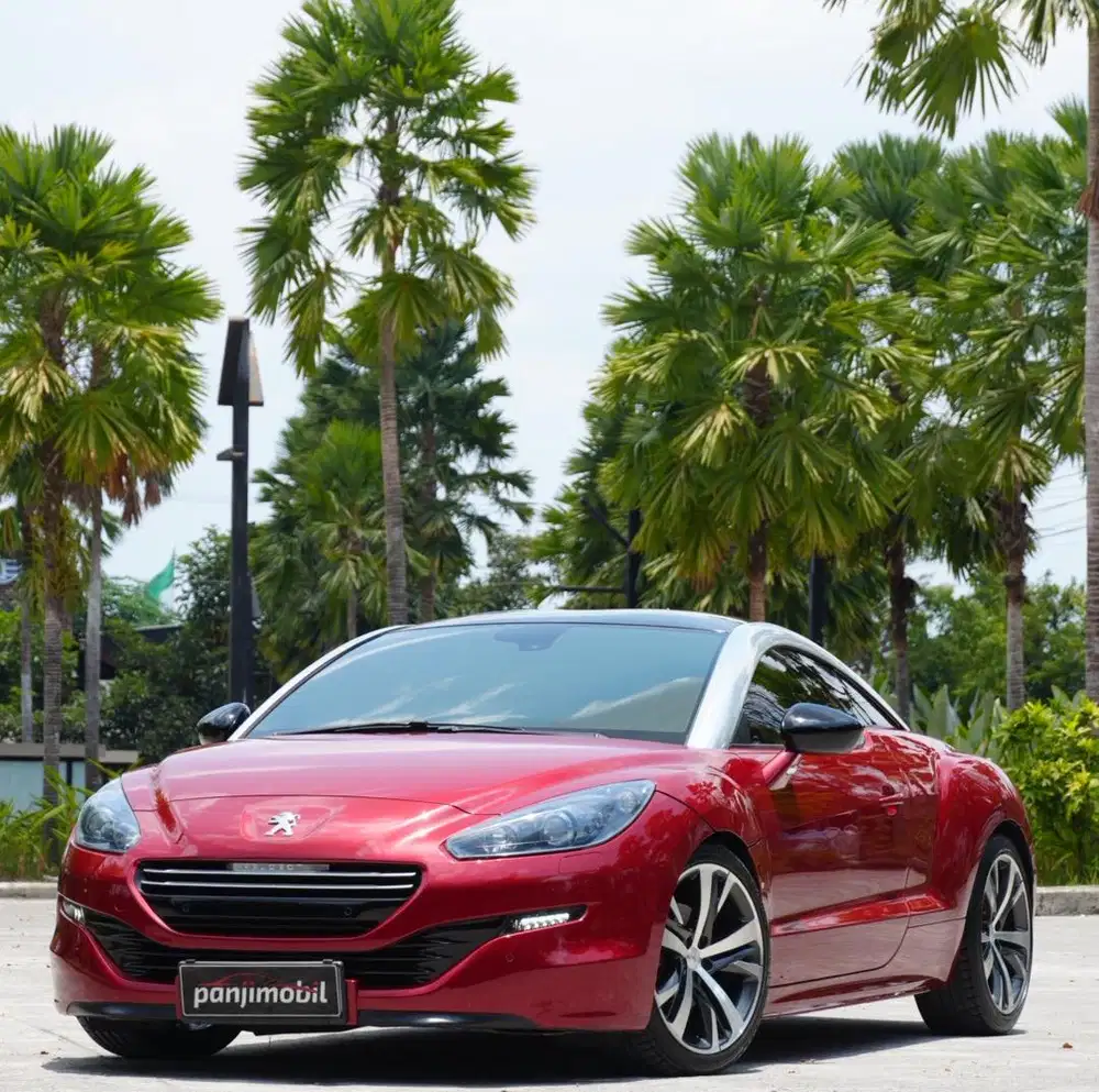 Peugeot RCZ 2013. Km rendah