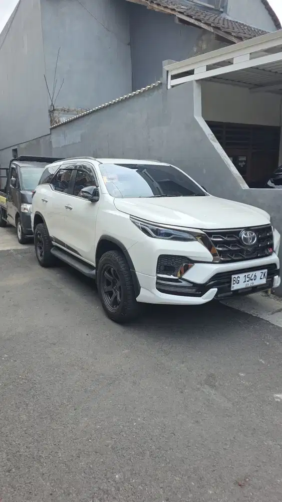 Toyota Fortuner 2.8 GR Sport 2022