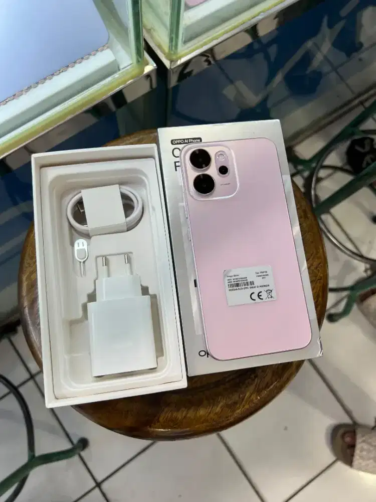 Oppo Reno 14F 5G Garansi Belum Aktif
