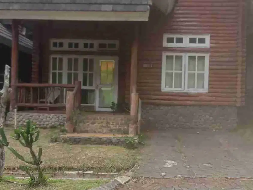 Dijual Villa di Kota Bunga Cipanas Jawa Barat