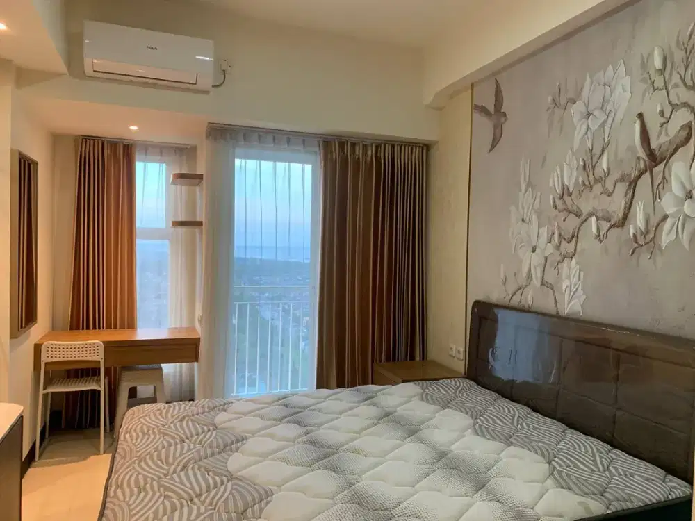 DISEWAKAN APARTEMEN EASTCOAST MANSION TOWER AMOR LANTAI 26 FULL FURNISHED MEWAH