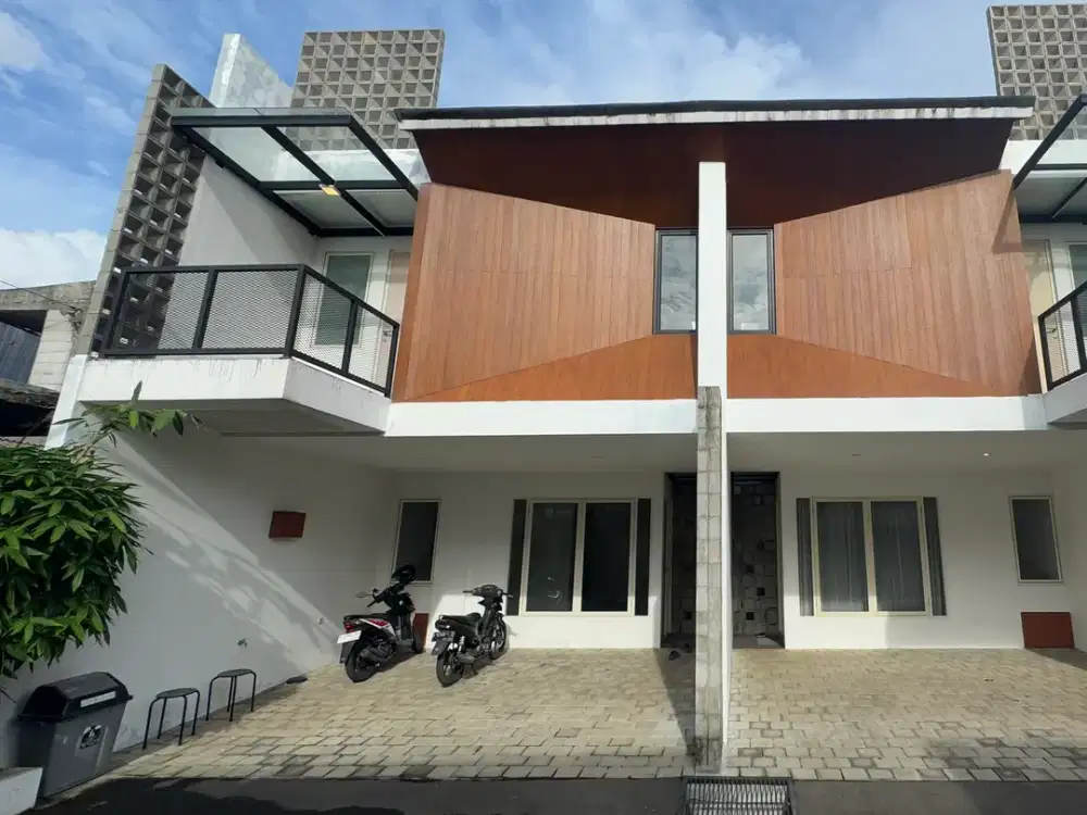 Rumah Dijual Di Cirendeu Siap Huni 8 Menit Dari Mrt Lebak Bulus Strategis