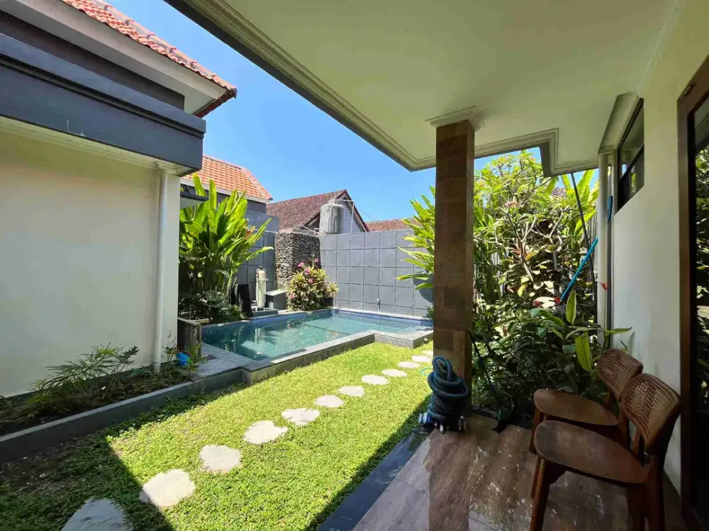 villa west side Sanur bali