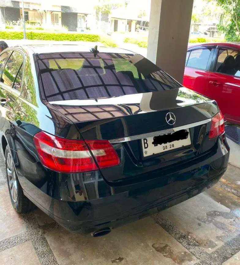 Mercedes-Benz E200 2013 Bensin