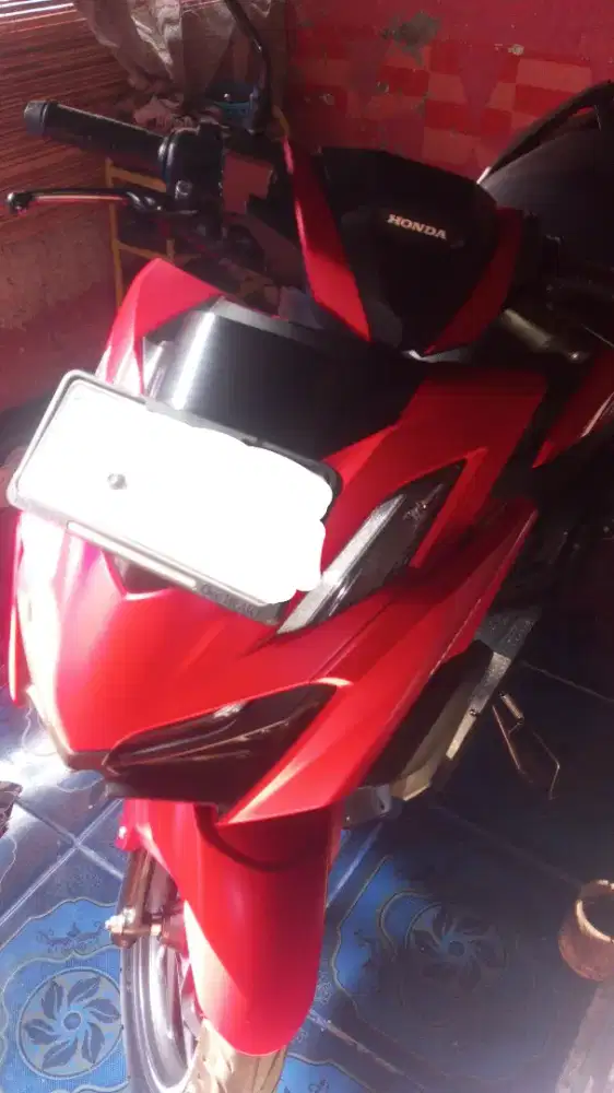 DI JUAL VARIO 160 CBS BISA NEGO