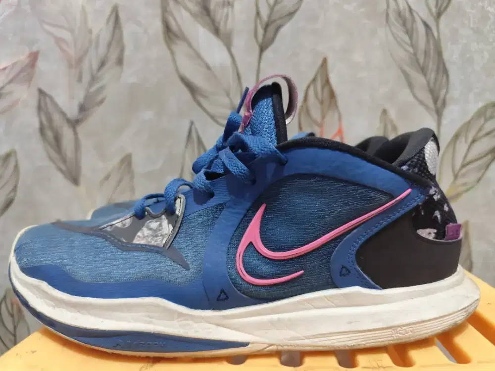 WTS sepatu Nike Kyrie Low 5